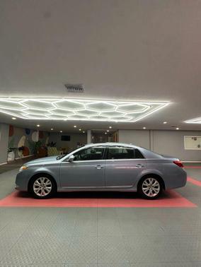 2012 Toyota Avalon Limited