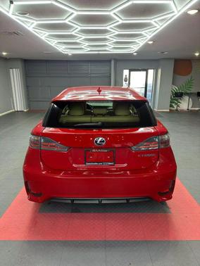 2015 Lexus CT 200h CT 200h Hatchback 4D