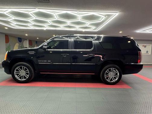 2014 Cadillac Escalade ESV Sport