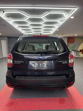 2016 Subaru Forester 2.5i