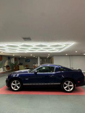 2011 Ford Mustang GT Premium