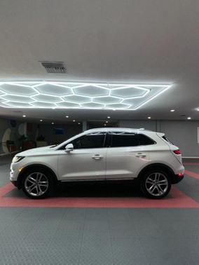 2015 Lincoln MKC Base