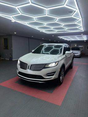 2015 Lincoln MKC Base