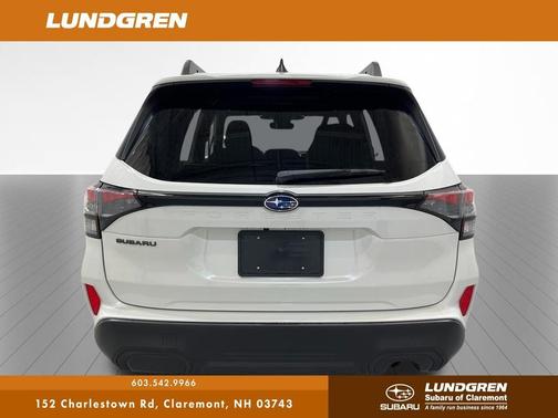 2025 Subaru Forester Premium