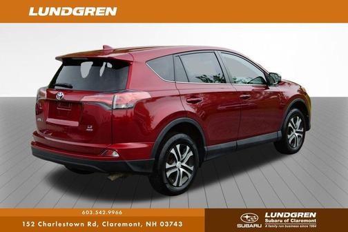 Pearl 2018 Toyota RAV4 LE