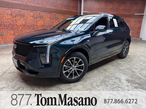 Emerald Lake Metallic 2024 Cadillac XT4 Sport