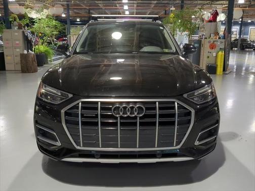 2023 Audi Q5 40 Premium