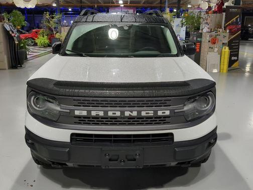 Oxford White 2022 Ford Bronco Sport Badlands
