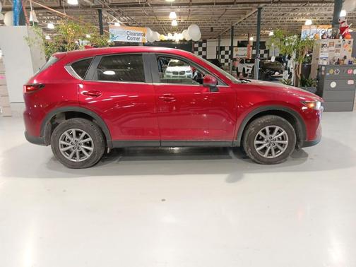 2023 Mazda CX-5 2.5 S Preferred Package