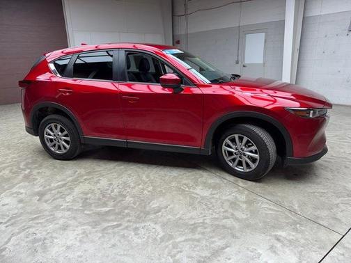 2023 Mazda CX-5 2.5 S Preferred Package