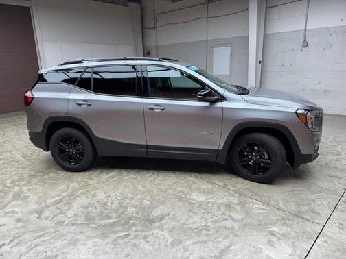 2023 GMC Terrain AWD AT4