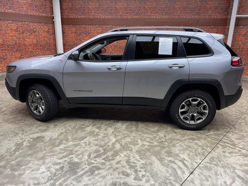 2021 Jeep Cherokee Trailhawk