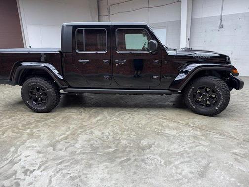 2022 Jeep Gladiator Willys 4x4