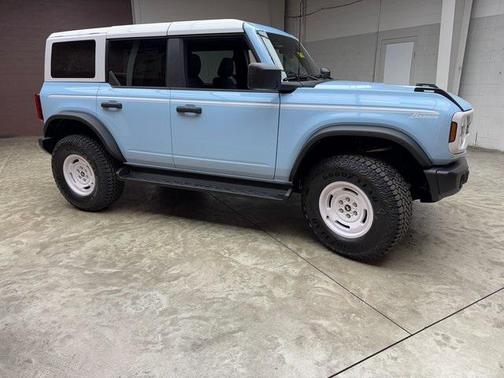2025 Ford Bronco Heritage Edition