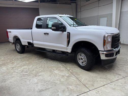 Oxford White 2026 Ford F-250 XL