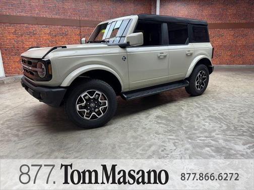 2025 Ford Bronco Outer Banks