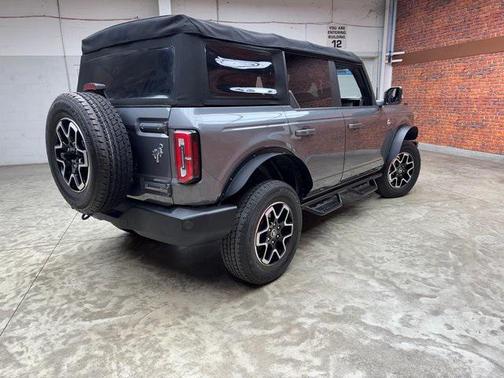 2021 Ford Bronco Outer Banks