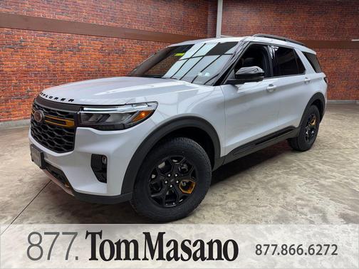 Space White Metallic 2026 Ford Explorer Tremor