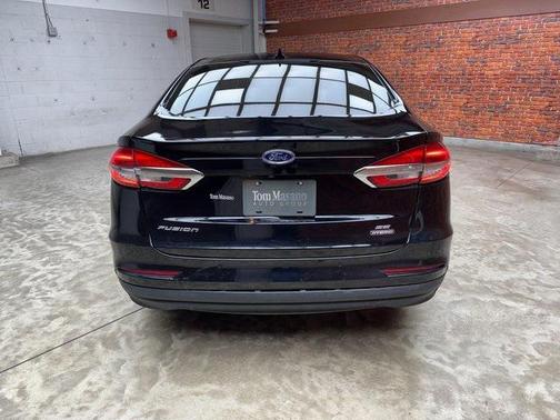 2020 Ford Fusion Hybrid SE