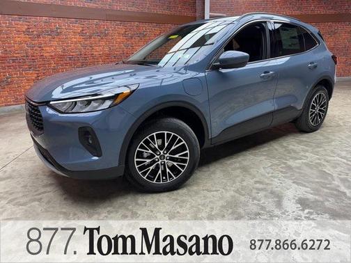 2026 Ford Escape PHEV SE