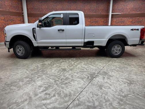 2025 Ford F-250 XL