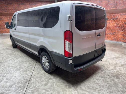 2025 Ford Transit-350 XLT