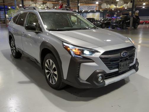 Ice Silver Metallic 2024 Subaru Outback Limited