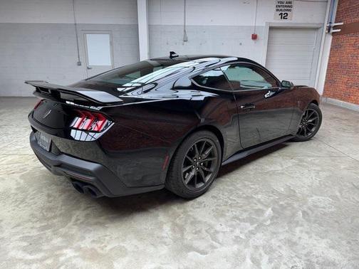 2025 Ford Mustang Dark Horse Fastback