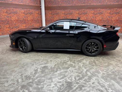 2025 Ford Mustang Dark Horse Fastback