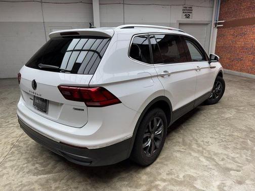 2022 Volkswagen Tiguan 2.0T SE 4MOTION
