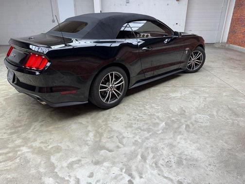 2017 Ford Mustang GT Premium