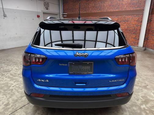 Hydro Blue Pearlcoat 2024 Jeep Compass Limited