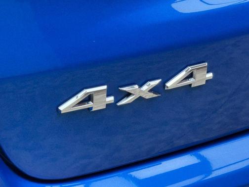 Hydro Blue Pearlcoat 2024 Jeep Compass Limited