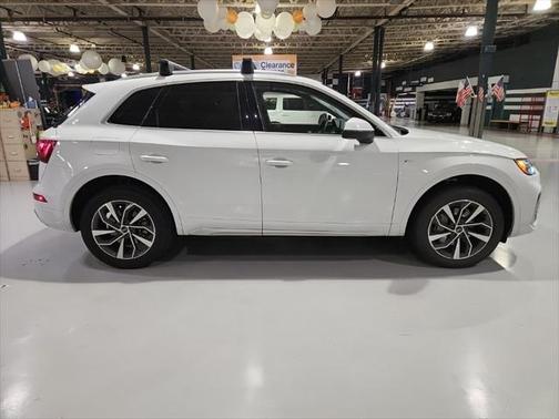 2024 Audi Q5 45 S line Premium Plus