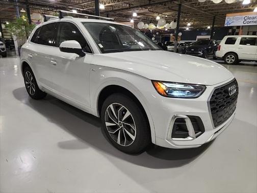 2024 Audi Q5 45 S line Premium Plus
