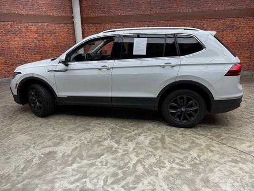 2022 Volkswagen Tiguan 2.0T SE 4MOTION