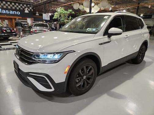 2022 Volkswagen Tiguan 2.0T SE 4MOTION