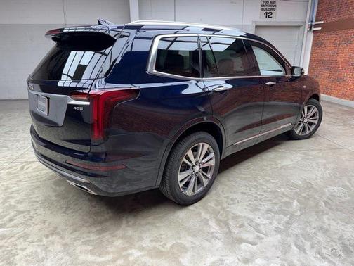 2022 Cadillac XT6 Premium Luxury AWD