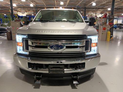 Ingot Silver 2018 Ford F-250 XL
