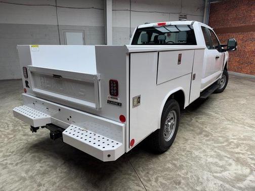 2025 Ford F-250 XL