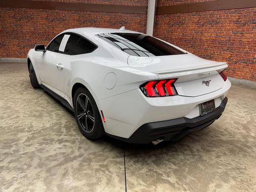 Oxford White 2024 Ford Mustang EcoBoost Premium