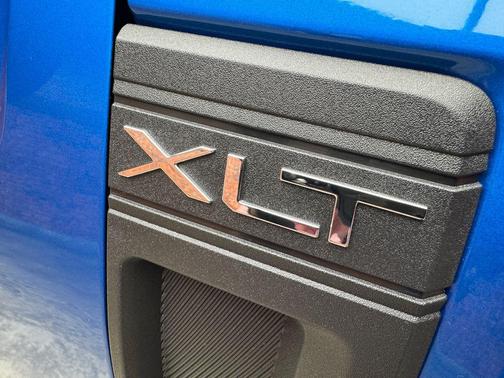 Velocity Blue 2026 Ford Maverick XLT