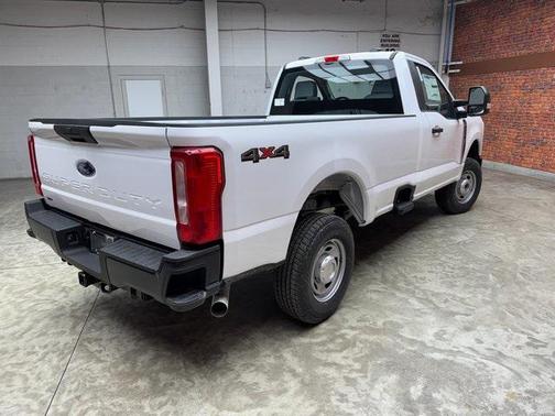 2025 Ford F-250 XL