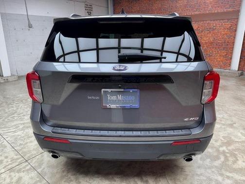 2022 Ford Explorer ST-Line