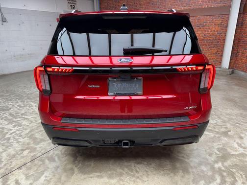 Rapid Red Metallic Tinted Clearcoat 2026 Ford Explorer ST-Line