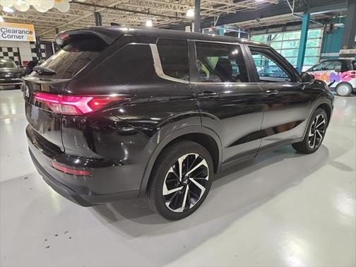 2022 Mitsubishi Outlander ES 2.5 S-AWC