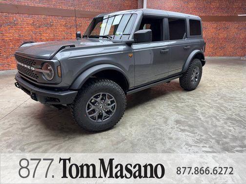 Gray Metallic 2025 Ford Bronco Badlands