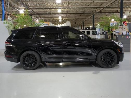 2022 Lincoln Aviator Reserve AWD