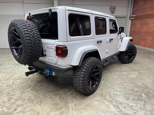 2022 Jeep Wrangler Unlimited 4xe Sahara