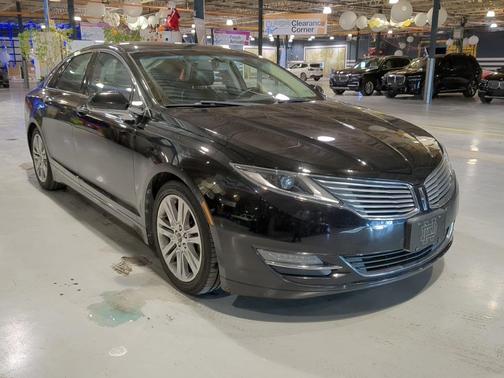 2016 Lincoln MKZ Base